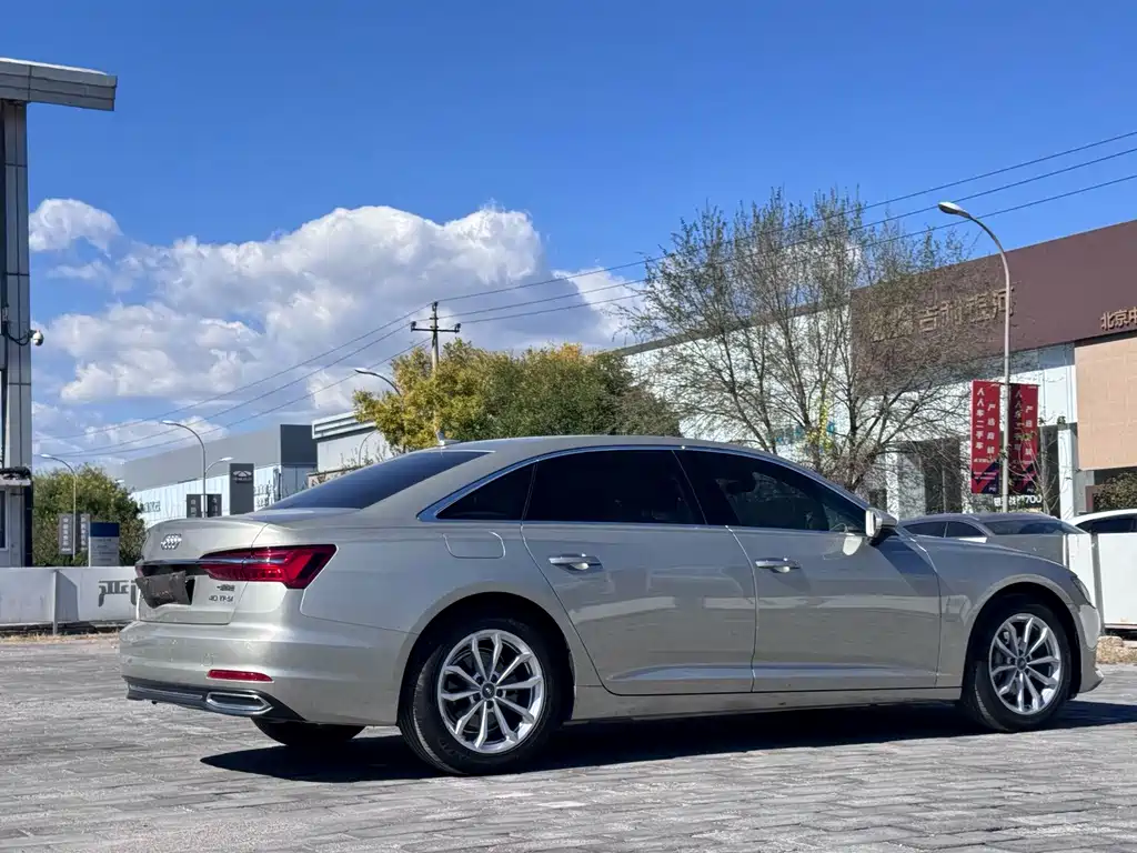 Audi A6L — миниатюра 5