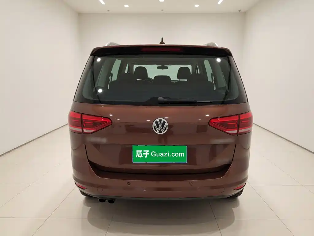 Volkswagen Touran — миниатюра 3