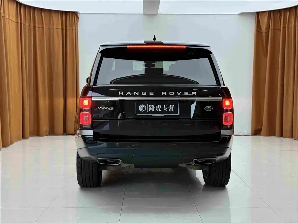 Land Rover Range Rover — миниатюра 5