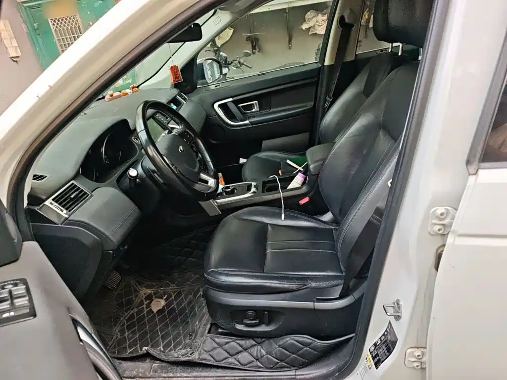 Land Rover Discovery Sport — миниатюра 16
