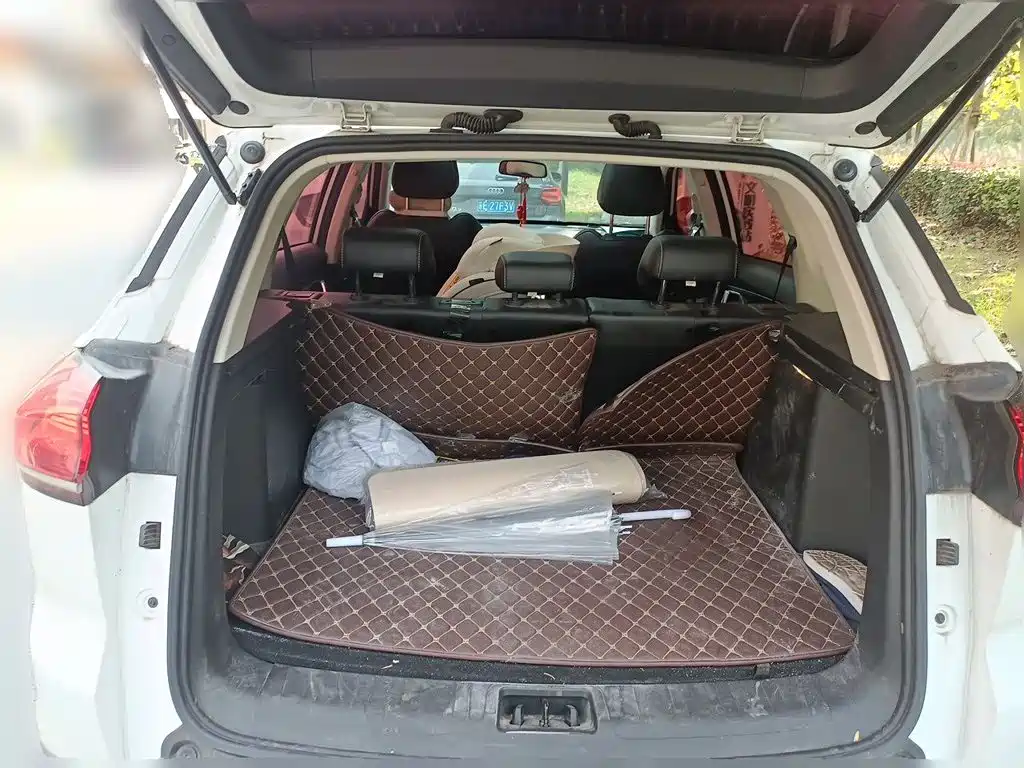 Geely Boyue — миниатюра 15