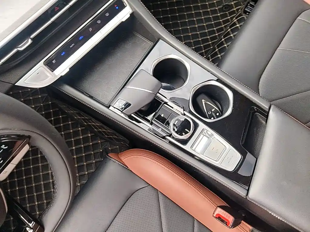 Changan Eado — миниатюра 14