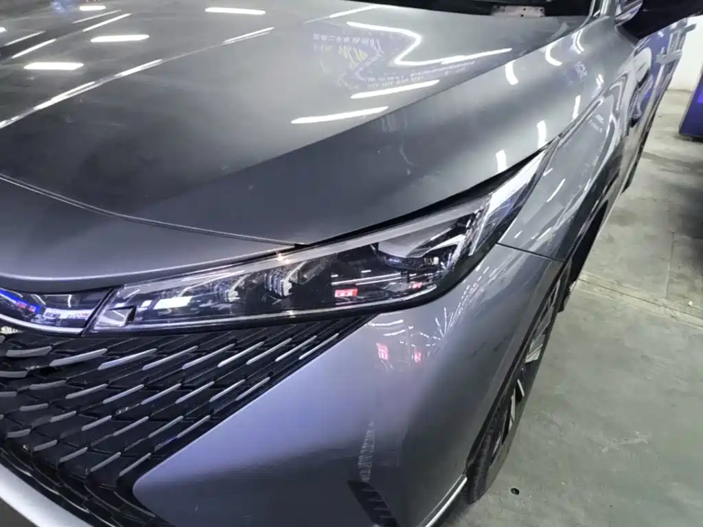 Roewe RX5 — миниатюра 24