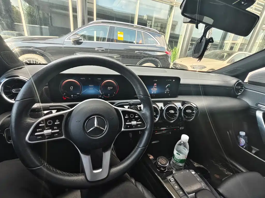 MERCEDES-BENZ  A CLASS