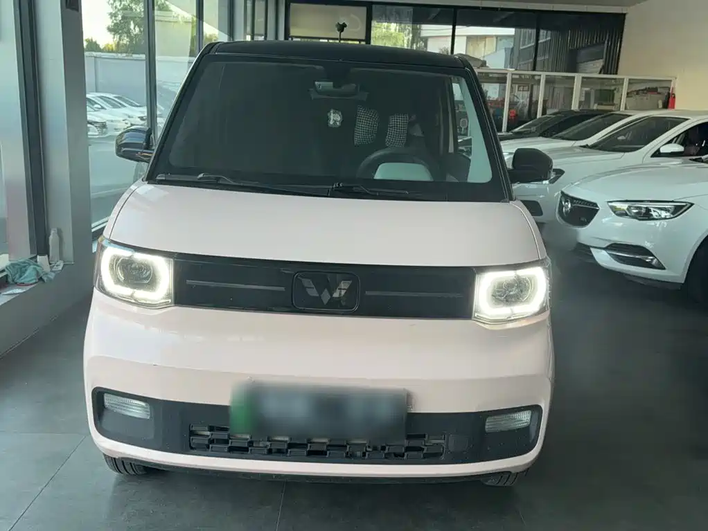 Wuling MINIEV — миниатюра 8