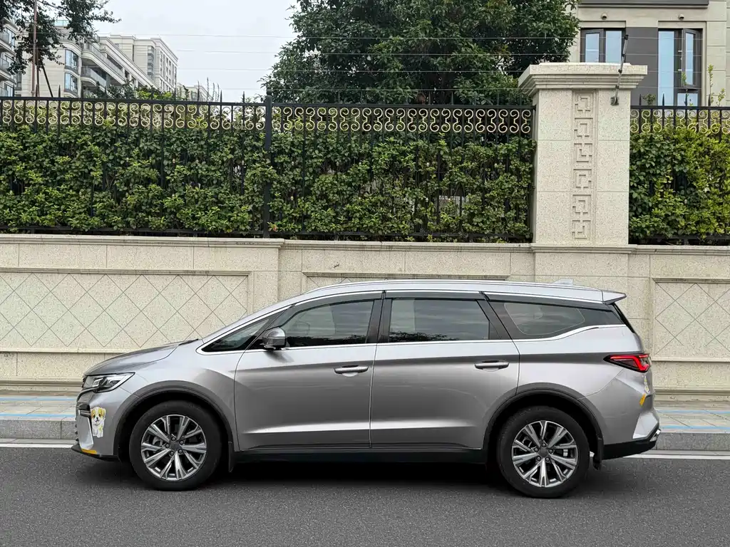 Geely Jia Ji — миниатюра 3