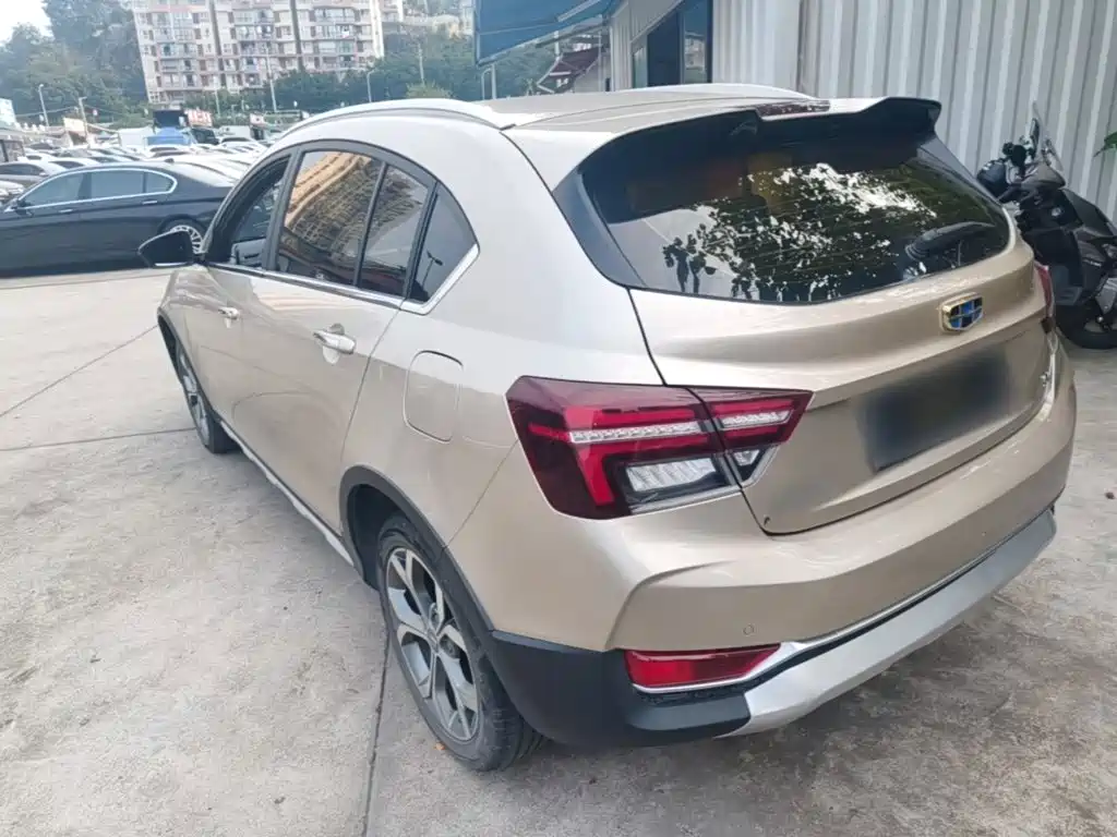 Geely Vision S1 — миниатюра 5