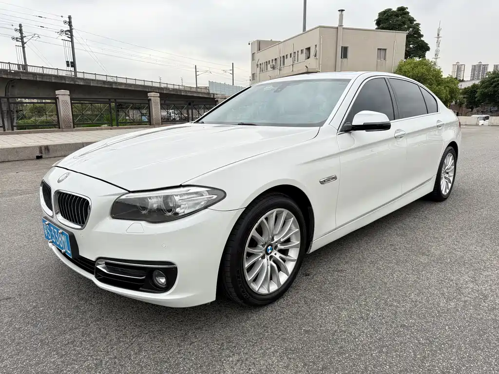 BMW 5 Series 2015