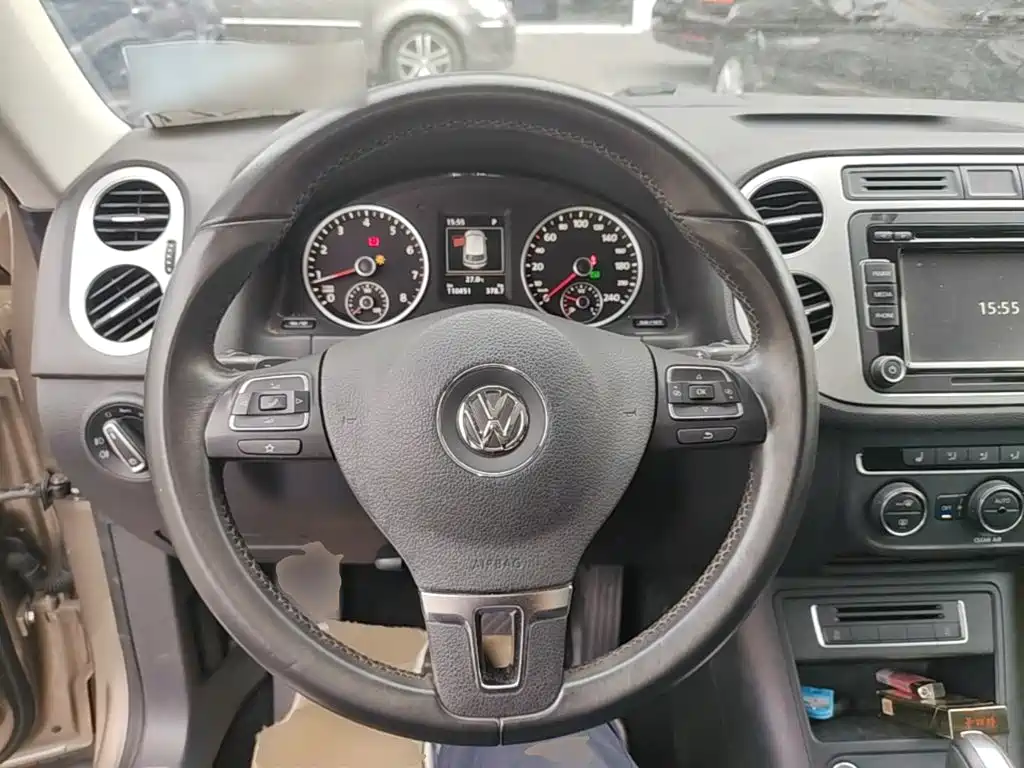 Volkswagen Tiguan — миниатюра 11