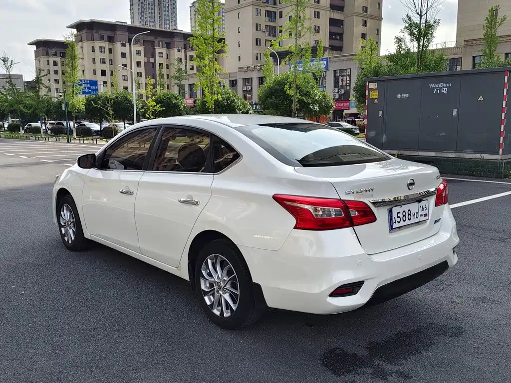 Nissan Sylphy — миниатюра 9