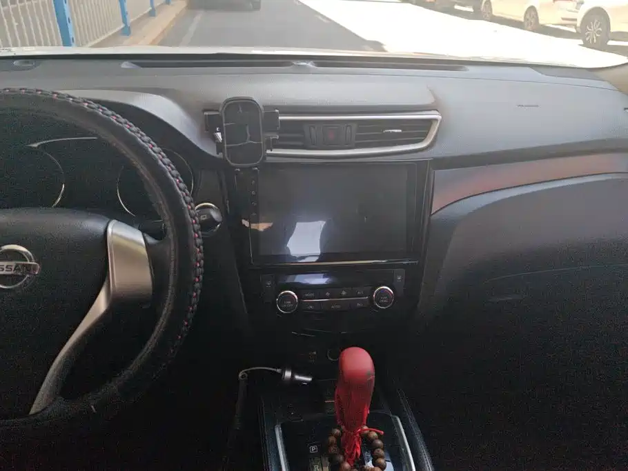 Nissan X-Trail — миниатюра 13
