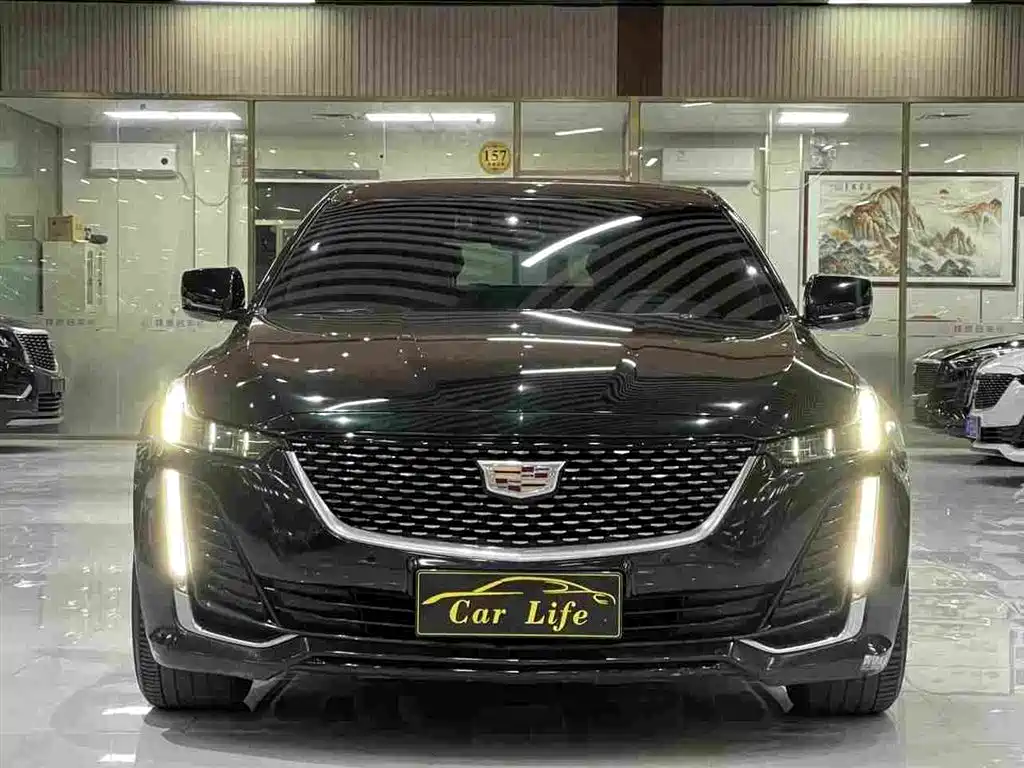 Cadillac CT5 — миниатюра 2