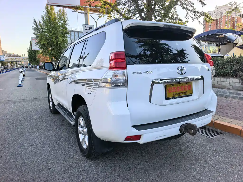 Toyota Prado — миниатюра 20