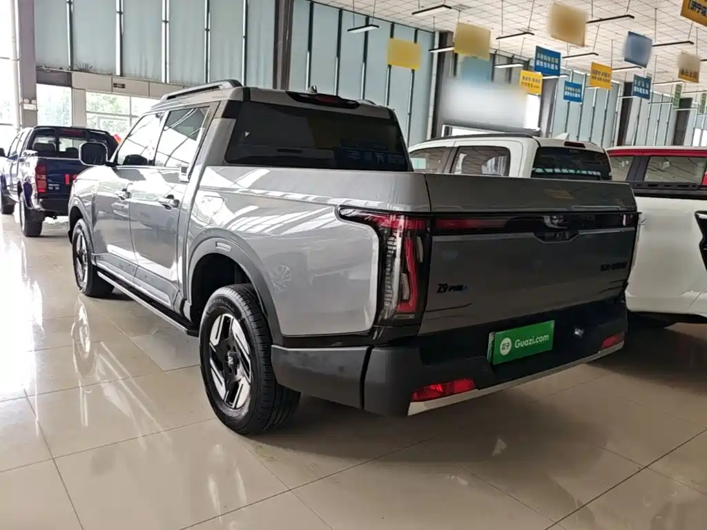 Dongfeng Nissan Z9 GE PHEV Z9 GE PHEV 2025 135KM Premium