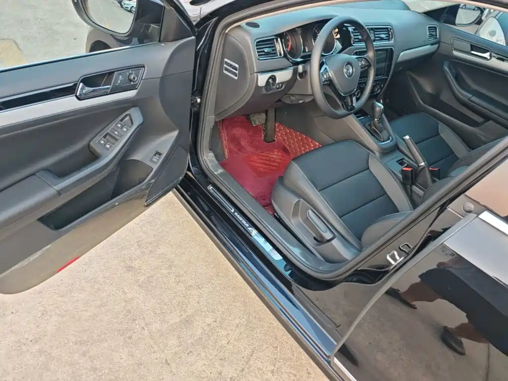 Volkswagen Sagitar — миниатюра 16
