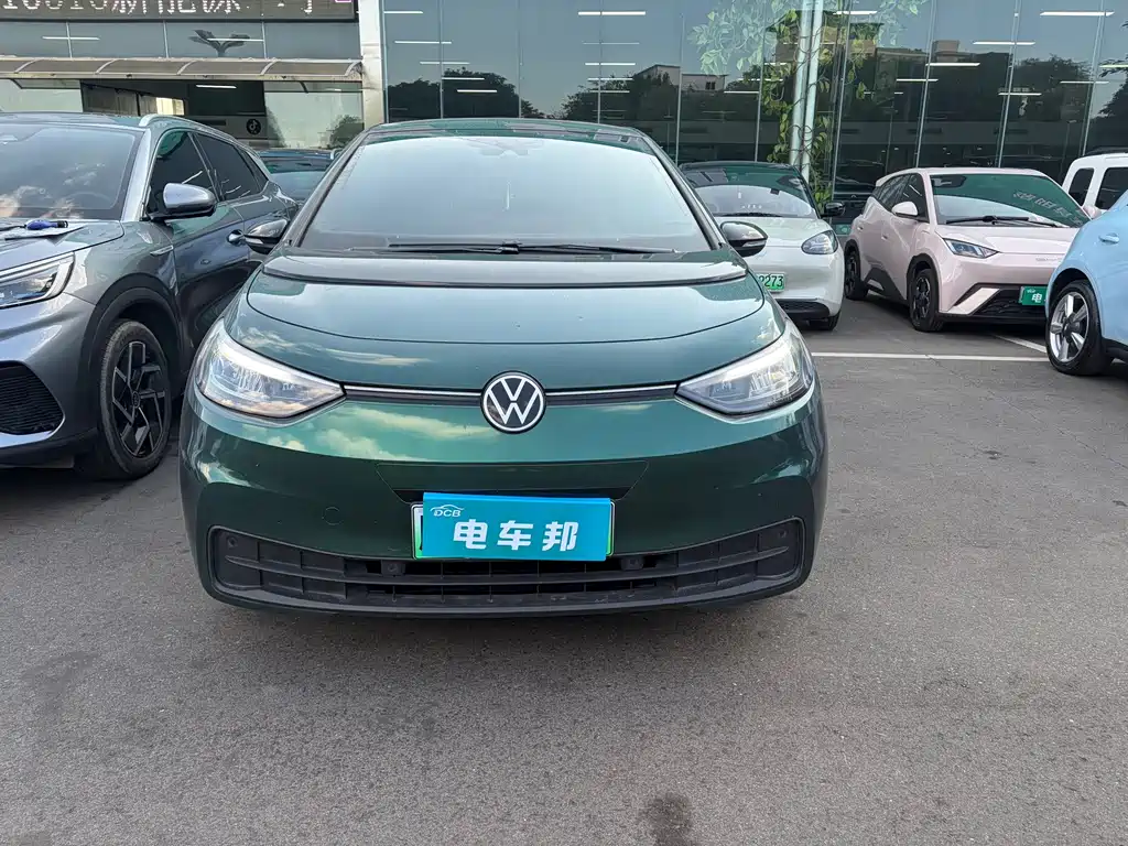 Volkswagen ID.3 — миниатюра 2