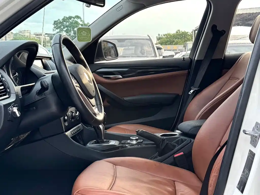 BMW X1 — миниатюра 7