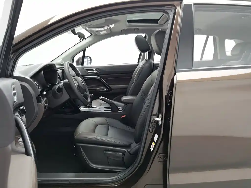 GAC Motor Trumpchi GS4 — миниатюра 10