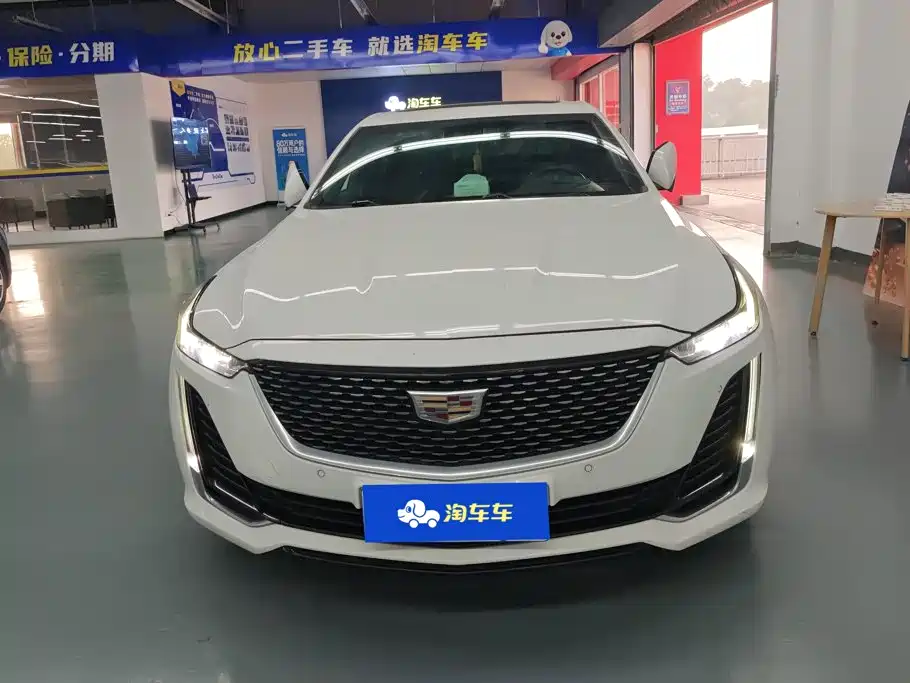 Cadillac CT5 — миниатюра 2