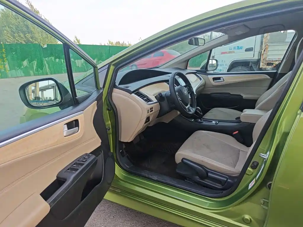 Honda Jade — миниатюра 16