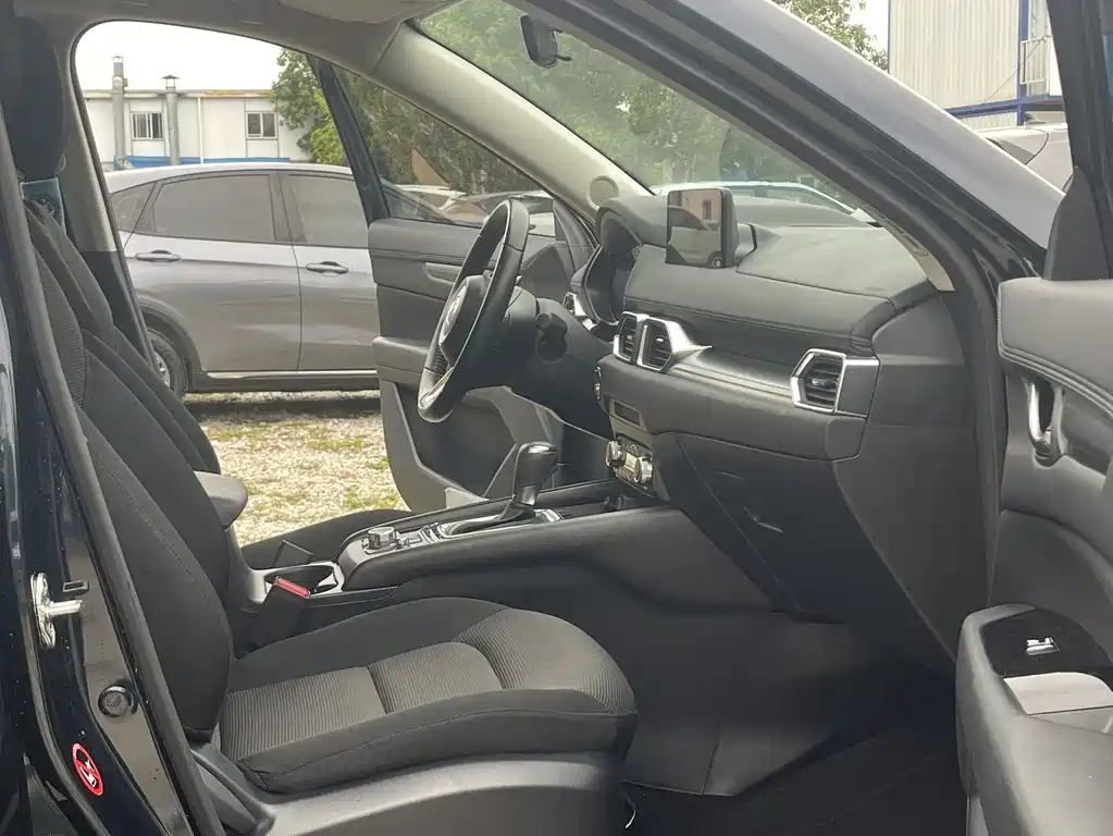MAZDA CX 5