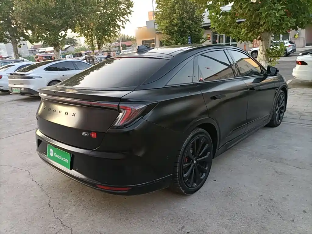 ARCFOX Alpha S — миниатюра 7