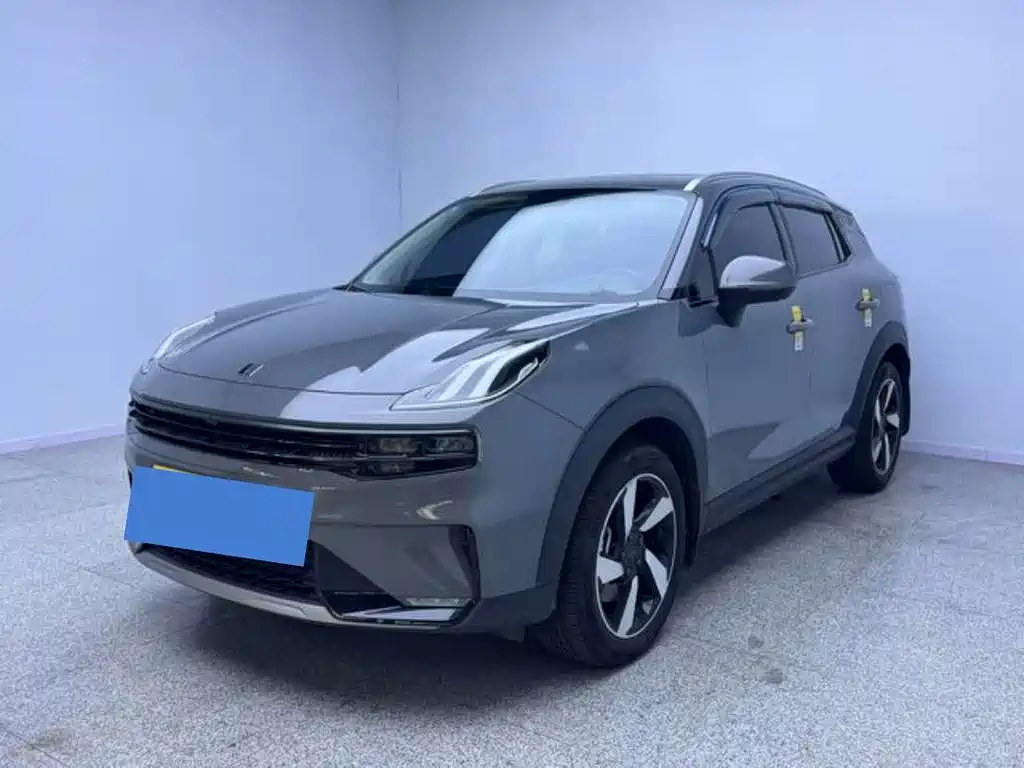 Lynk & Co 06 EM-P
