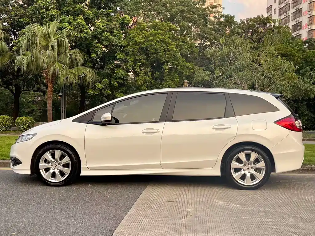 Honda Jade — миниатюра 12