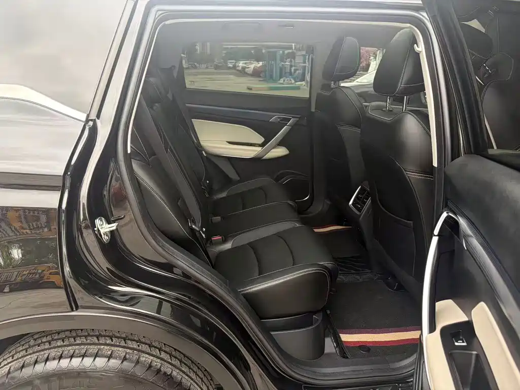 Geely Boyue — миниатюра 11