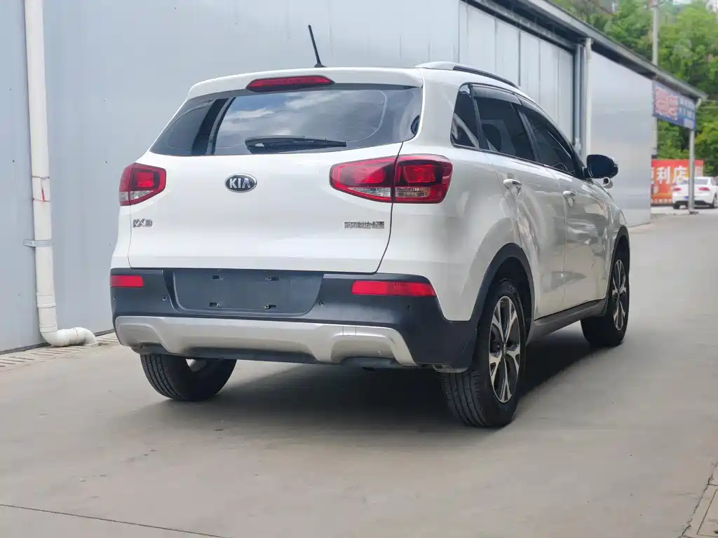 Kia KX3 1.6L Auto 2WD DLX, фото 3