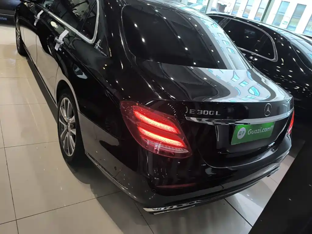 Mercedes-Benz E-Class E 2017 E 300 L Luxury