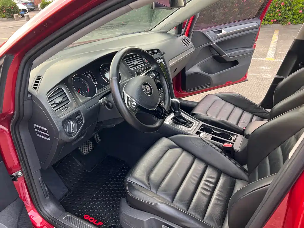 Volkswagen Golf — миниатюра 8