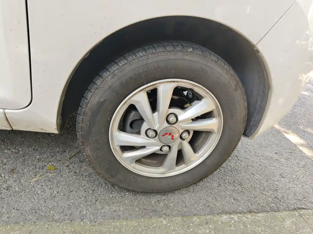 Wuling MINIEV — миниатюра 26