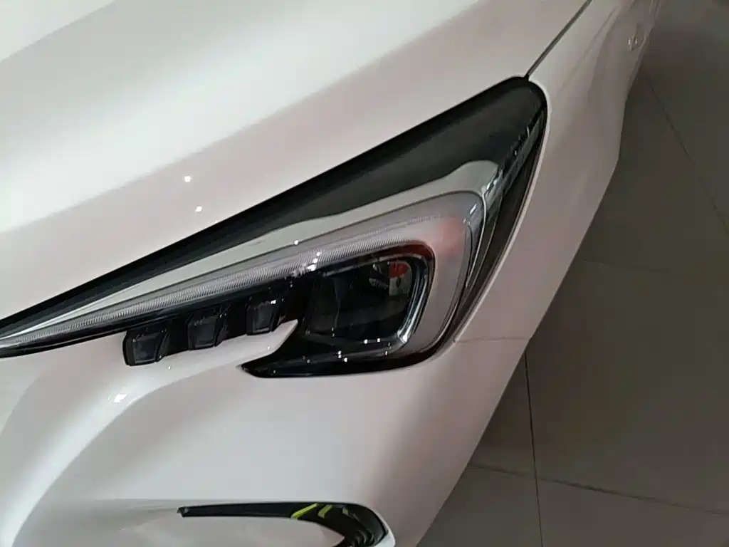 Changan Benben E-Star — миниатюра 24