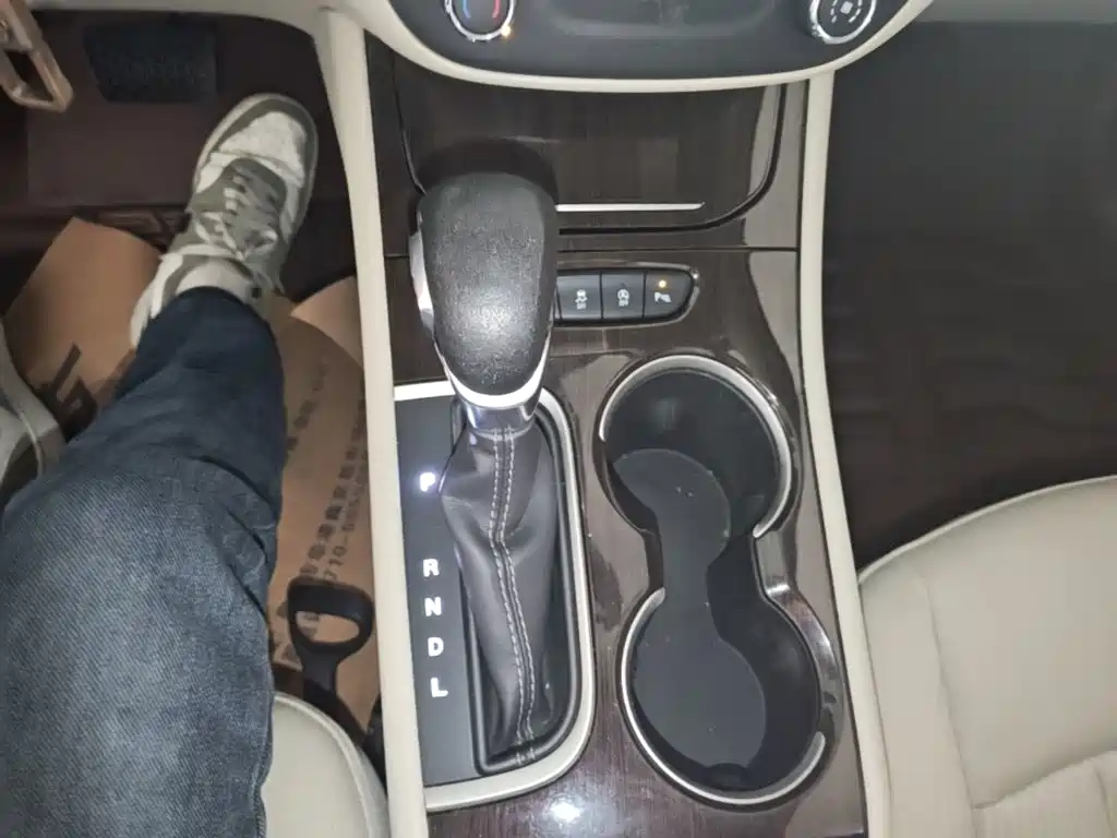 Buick Verano — миниатюра 14
