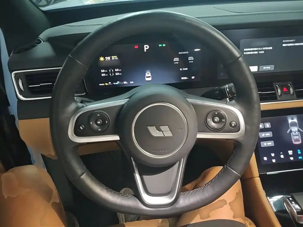 Li Auto Li ONE — миниатюра 11