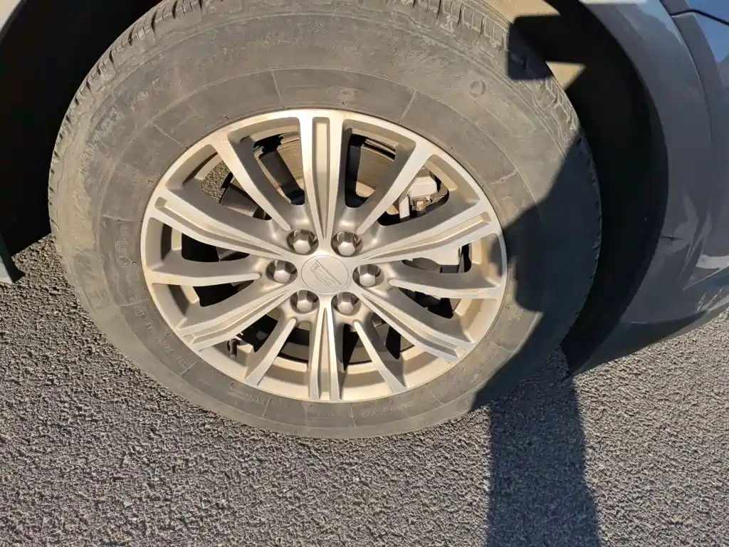 Cadillac XT5 — миниатюра 24