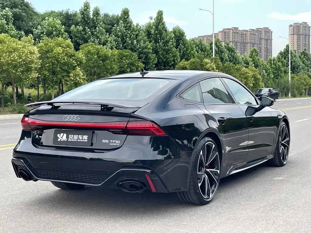 Audi A7 2024 55 TFSI quattro Premium