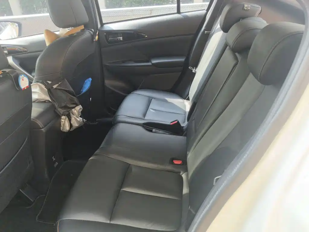 Mitsubishi Eclipse Cross — миниатюра 18