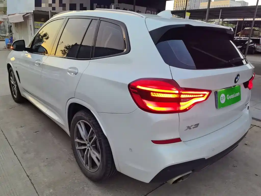 BMW X3 — миниатюра 5