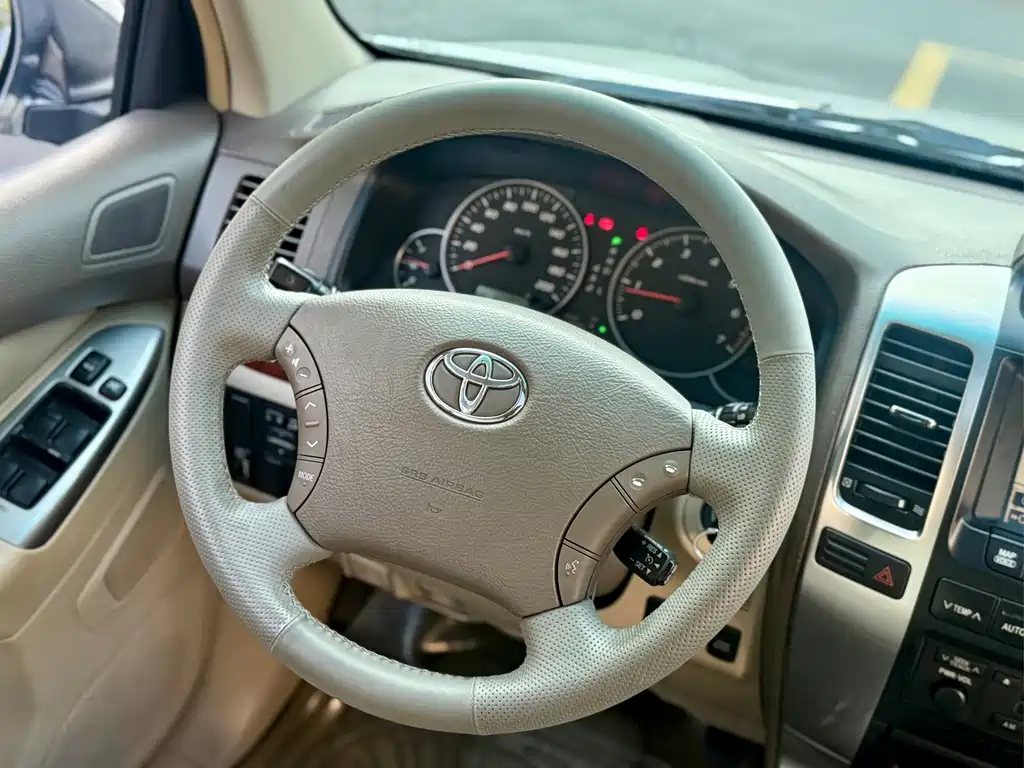 Toyota Prado — миниатюра 21