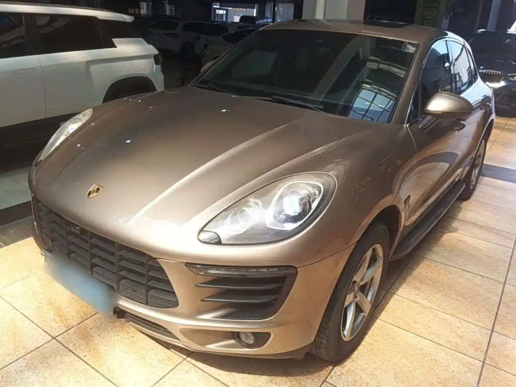 Porsche Macan 2016
