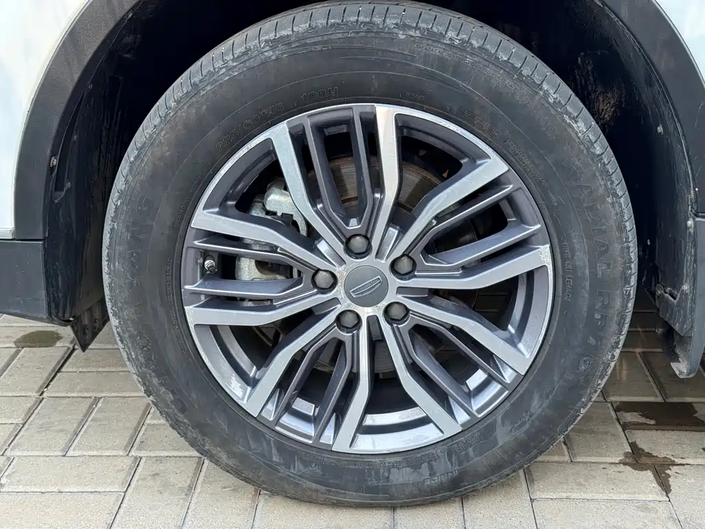 Geely Boyue — миниатюра 10