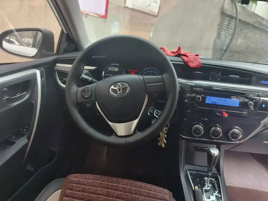Toyota Corolla — миниатюра 11