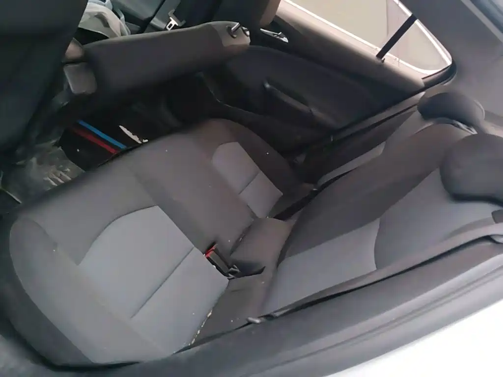 Chevrolet Cruze — миниатюра 17