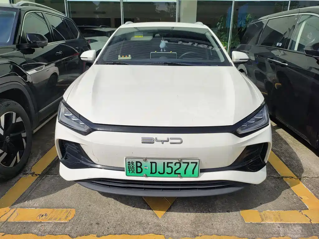 BYD E2 2023 Luxury
