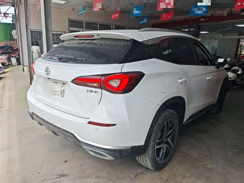 MG MG ONE — миниатюра 7