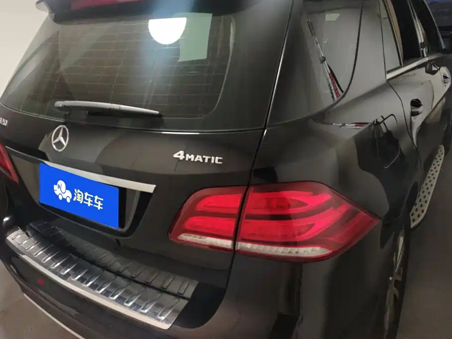 Mercedes-Benz GLE (Import) — миниатюра 3