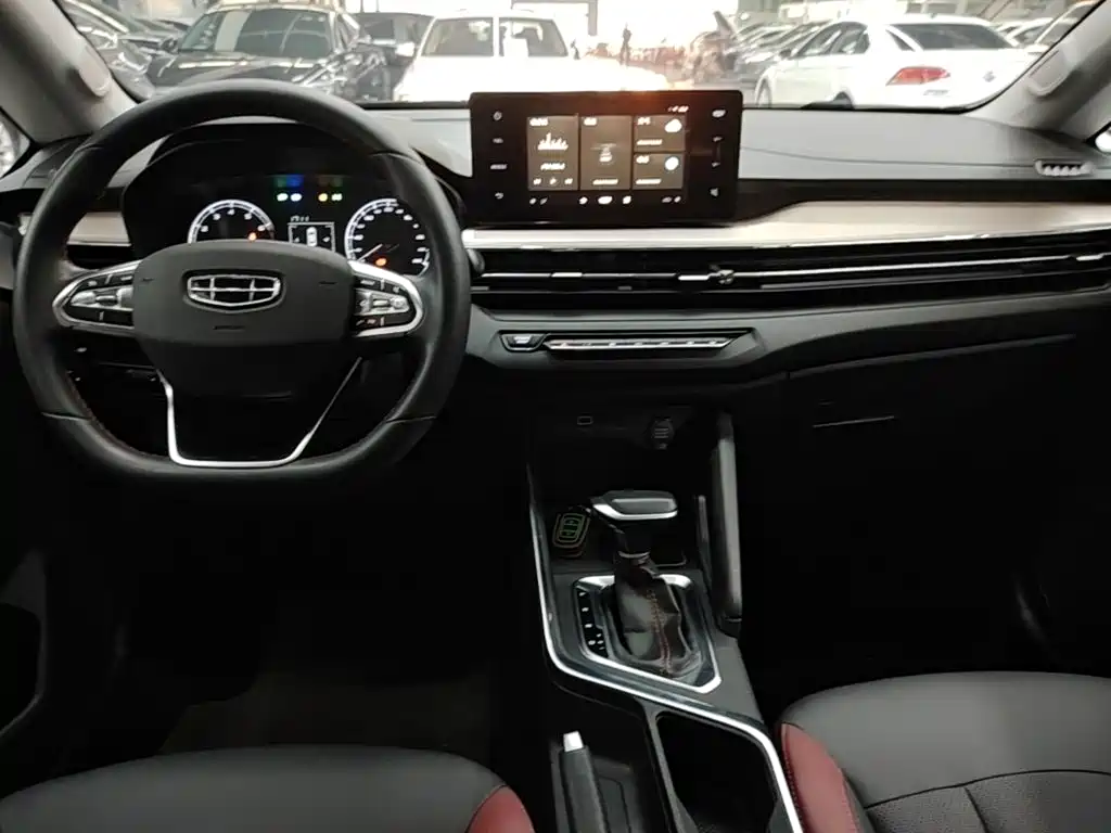 Geely Vision X3 — миниатюра 13