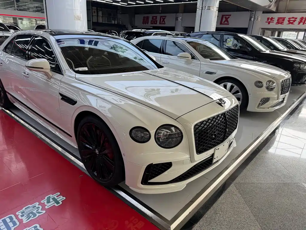 Bentley Flying Spur PHEV — миниатюра 2